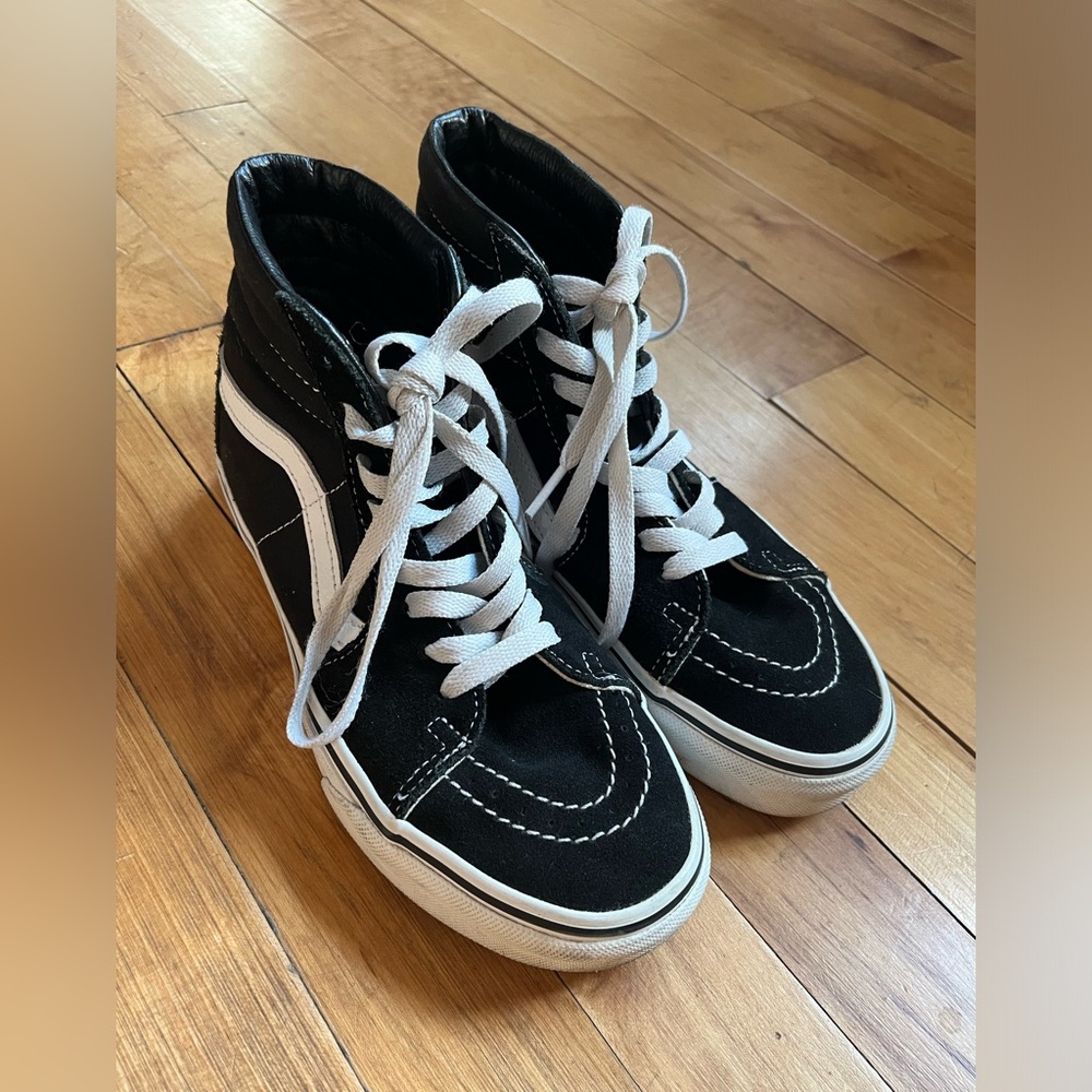 Black high top vans